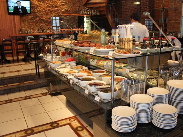 Restaurante-a-mineira-gourmet-projeto-desenvolvido-por-dom-carmine-refrigeradores-industriais-comerciais-aco-inox-e-domni-solucoes-empresariais (2)